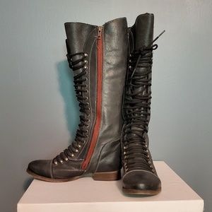 Steve Madden Charcoal W 6.5 red zipper boots